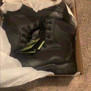 Work boots brand new